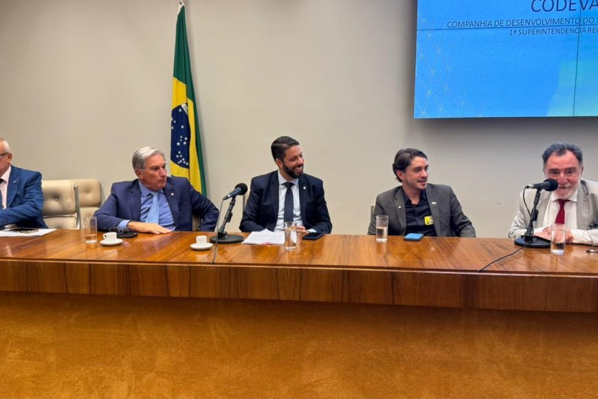 ​Presidente da AMM articula em Brasília PEC que pode ampliar repasses aos municípios mineiros  
